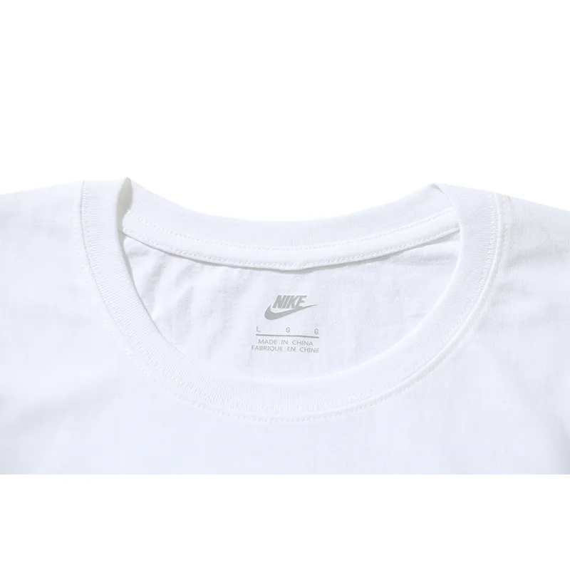 Nike T-Shirt N889801