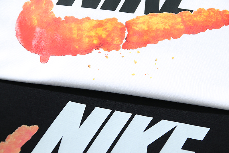 Nike T-Shirt N889808