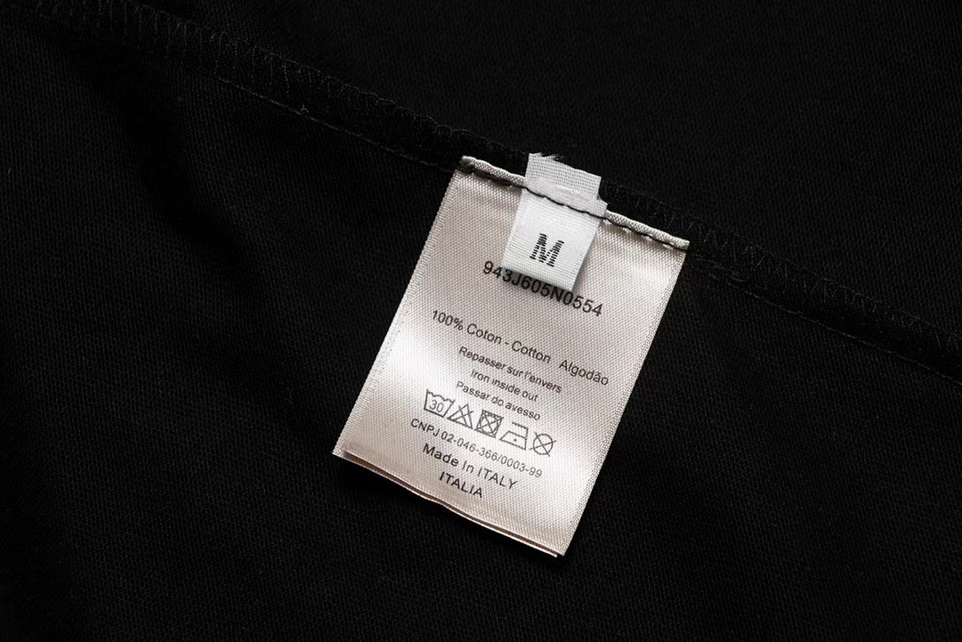  Dior T-Shirt  203701