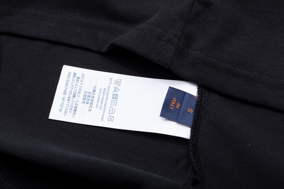  LV T-Shirt  204851