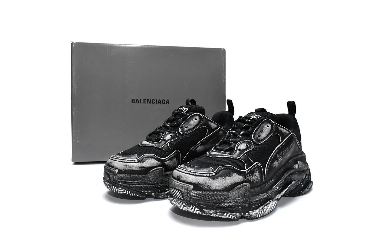 Balenciaga Triple S Black  524039 WN3 1000