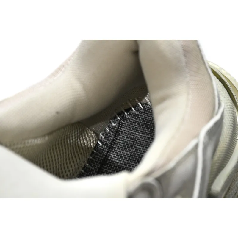 Balenciaga Triple S Faded Beige 536737 W3CN3 9700