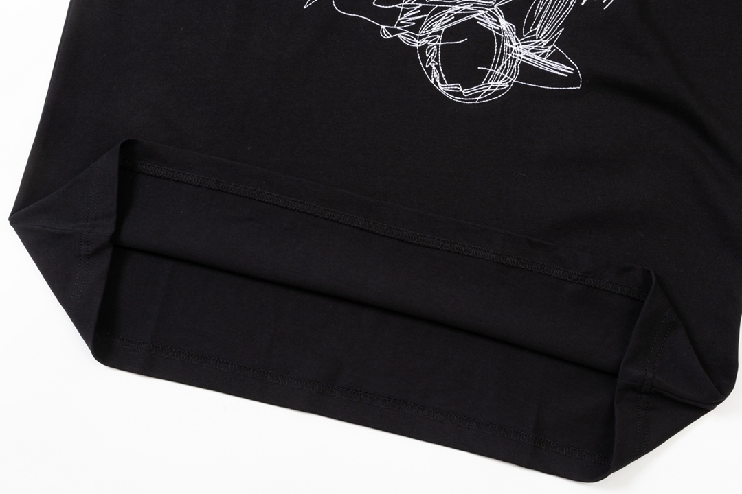 Dior T-Shirt  202542