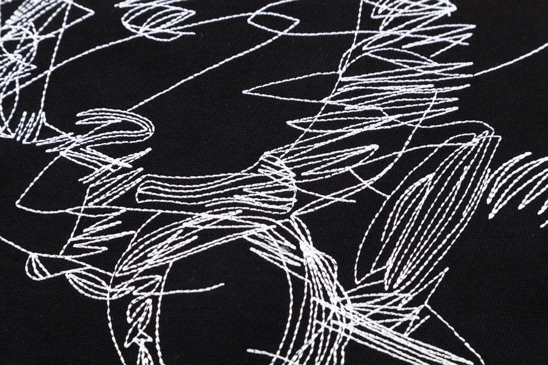 Dior T-Shirt  202542