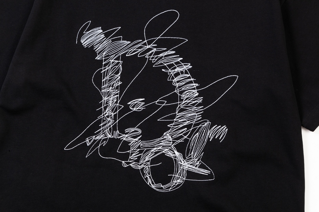 Dior T-Shirt  202542