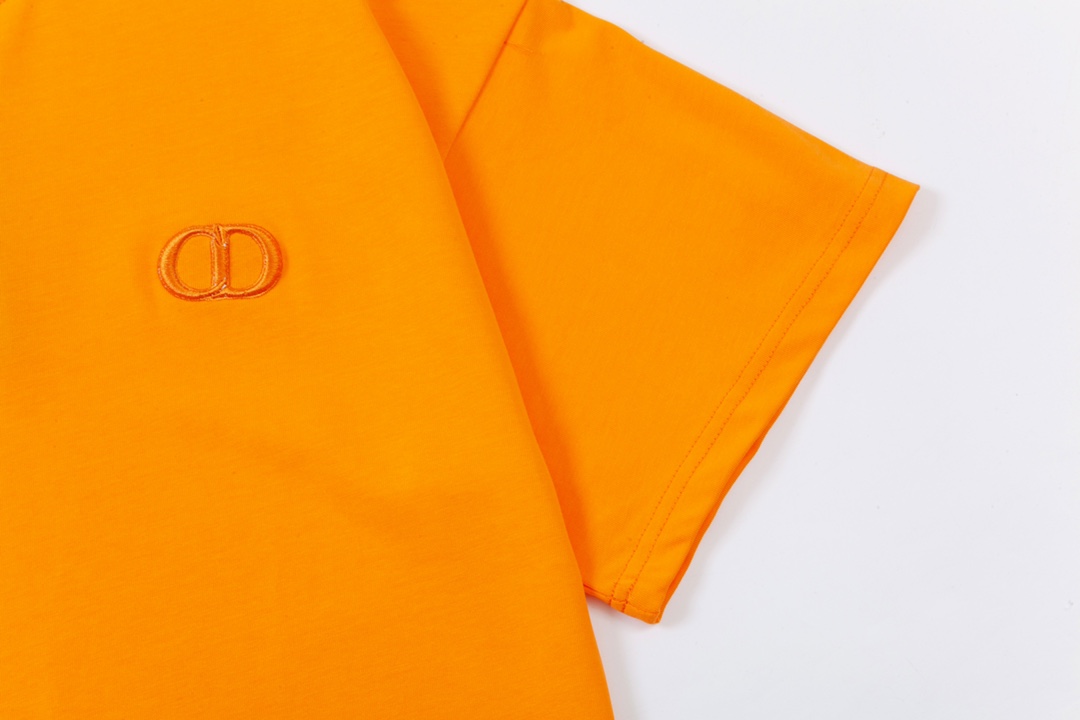 Dior T-Shirt  202590