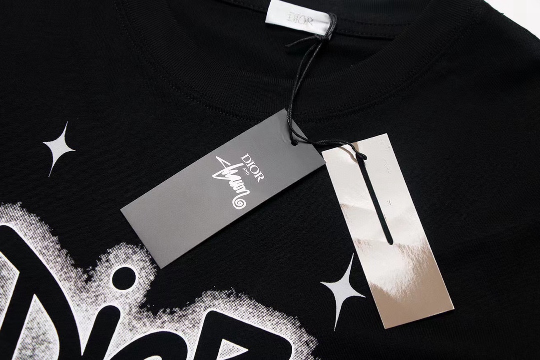 Dior T-Shirt  203668
