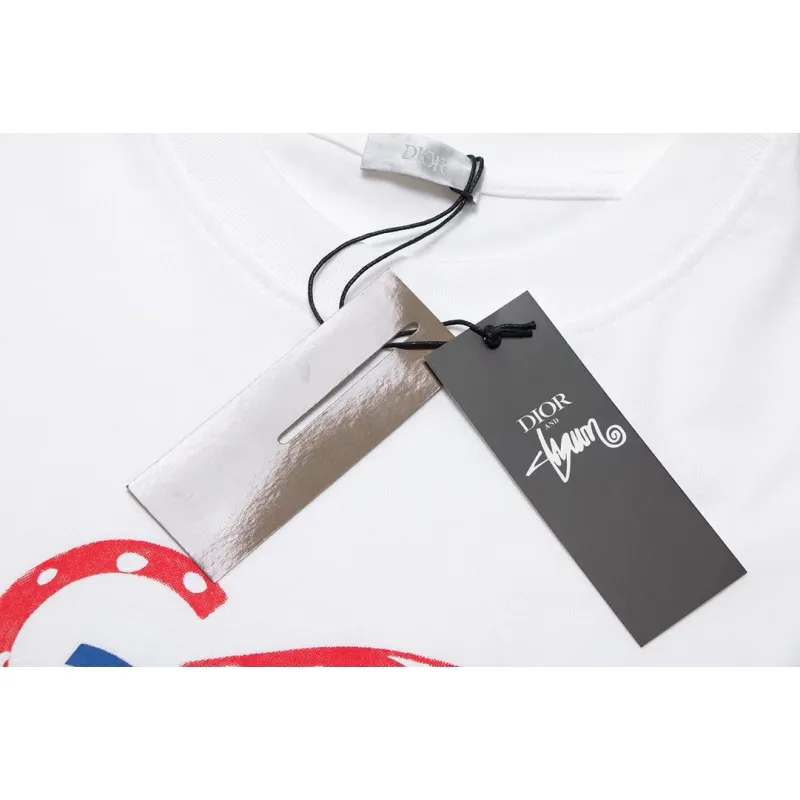 Dior T-Shirt  203700