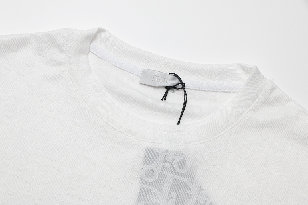 Dior T-Shirt  203703