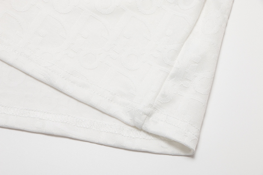 Dior T-Shirt  203703