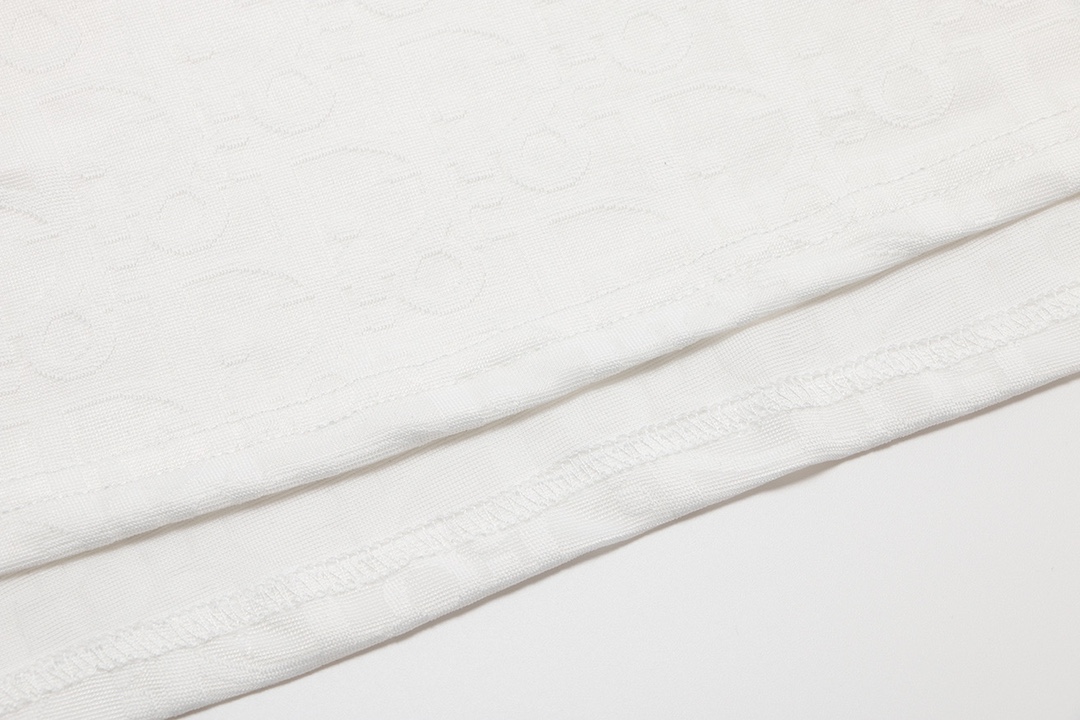 Dior T-Shirt  203703