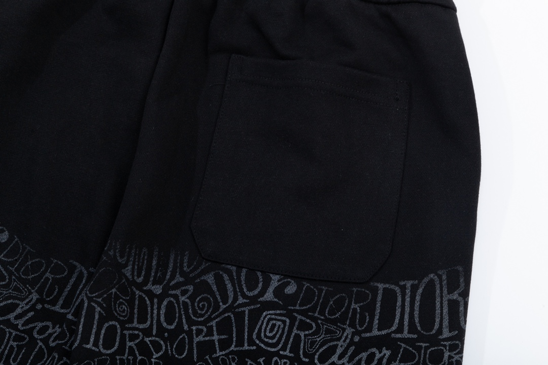 Dior Shorts  204657