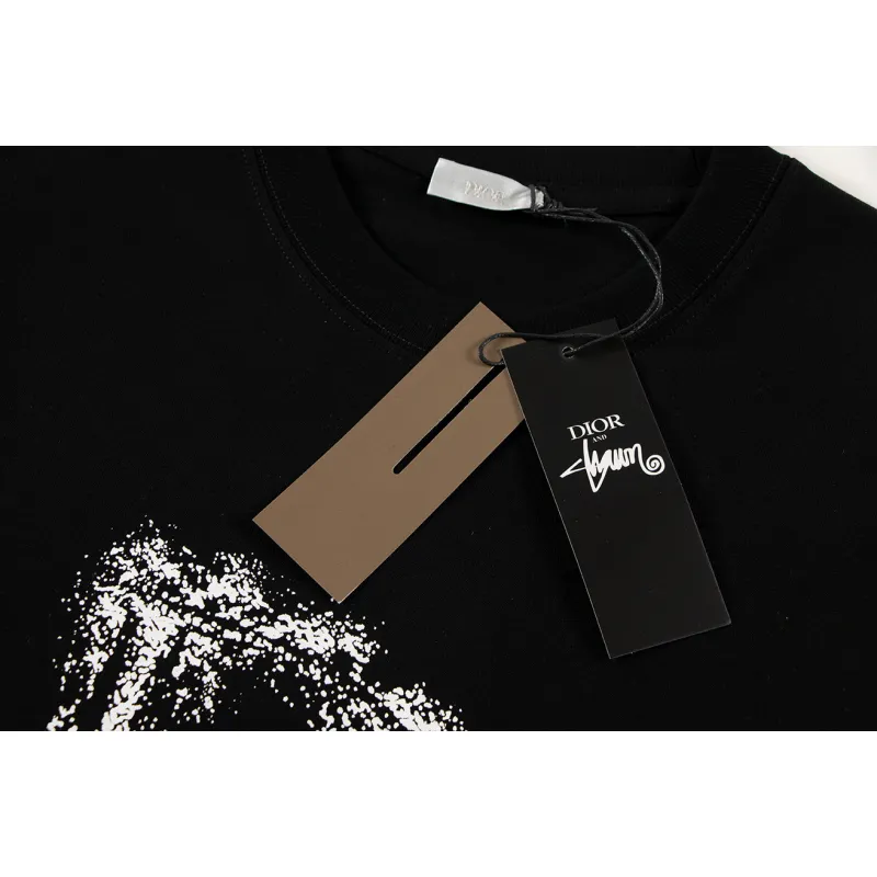 Dior T-Shirt  204745