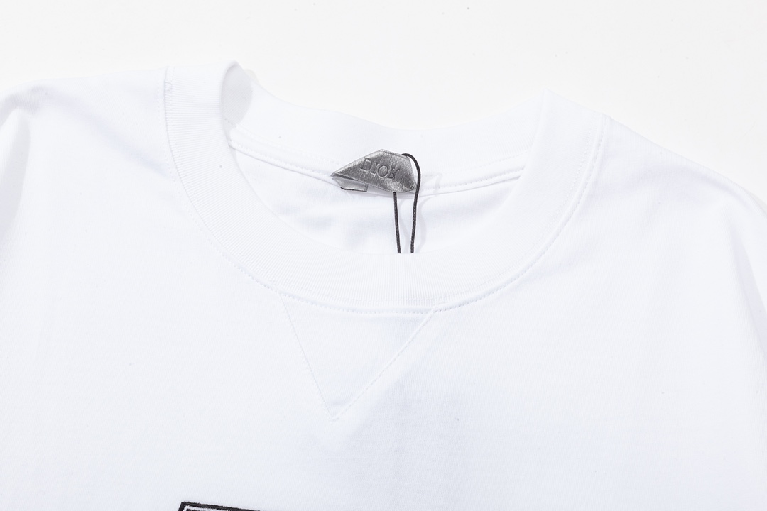 Dior T-Shirt  204932