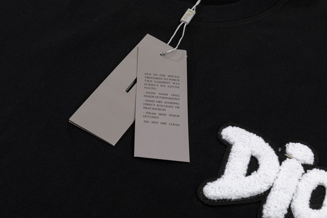 Dior T-Shirt  205608