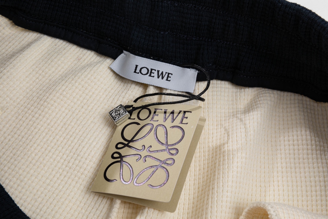 Loewe T-Shirt  200304