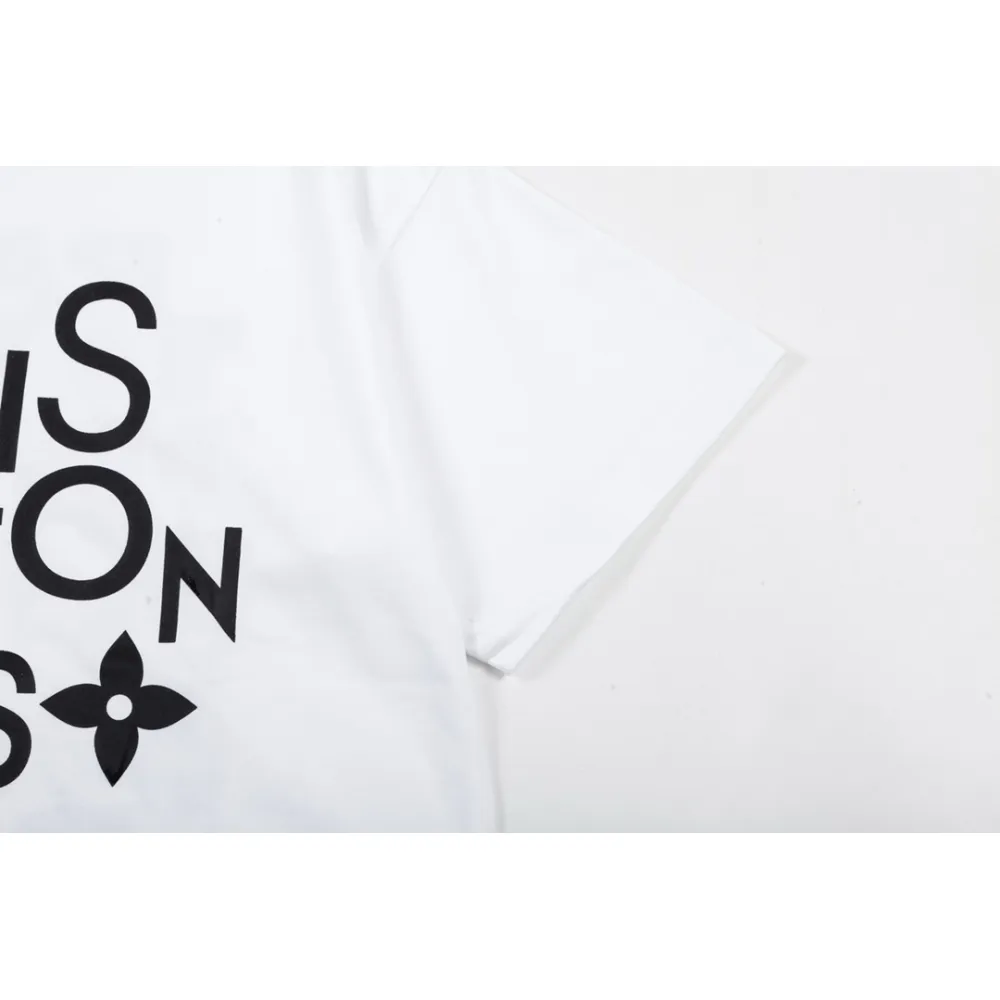 LV T-Shirt  198423