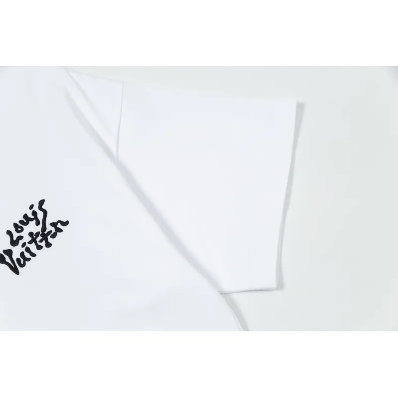LV T-Shirt  198469