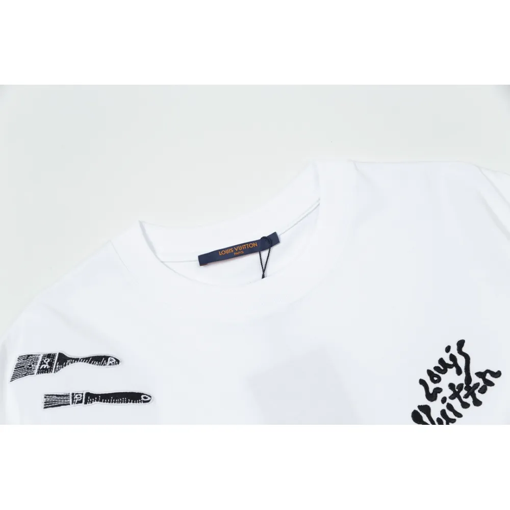 LV T-Shirt  198469