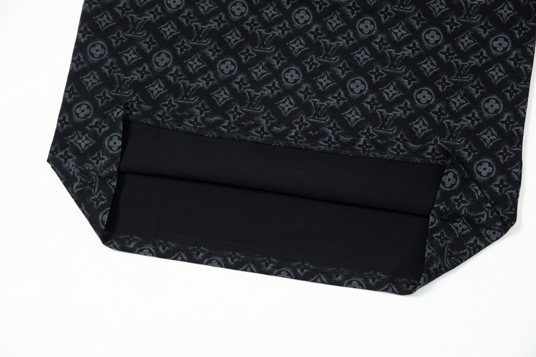 LV T-Shirt  198492