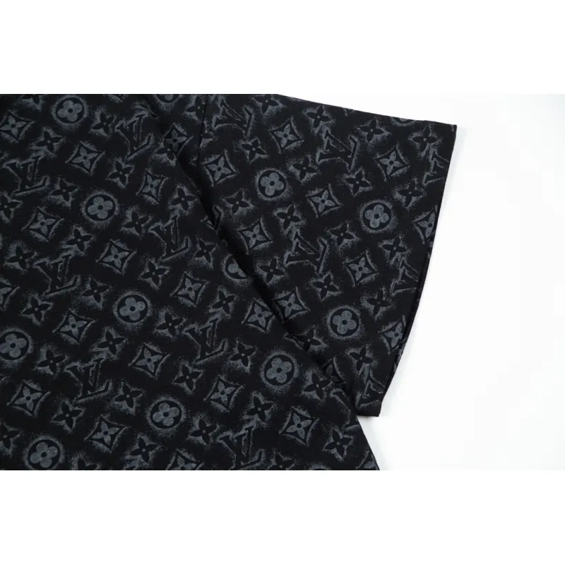 LV T-Shirt  198492