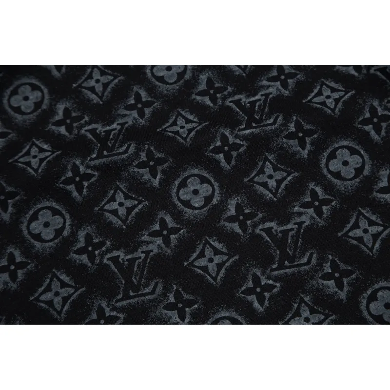 LV T-Shirt  198492