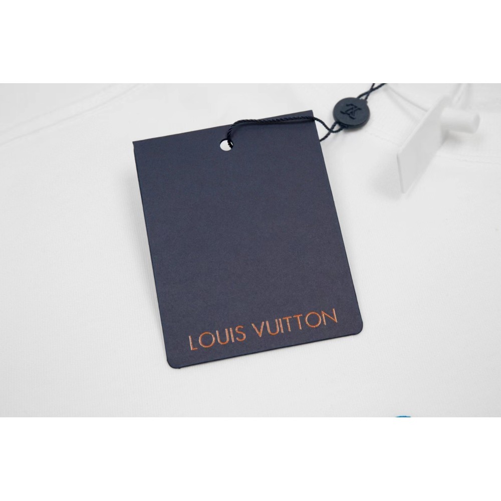 LV T-Shirt  203213