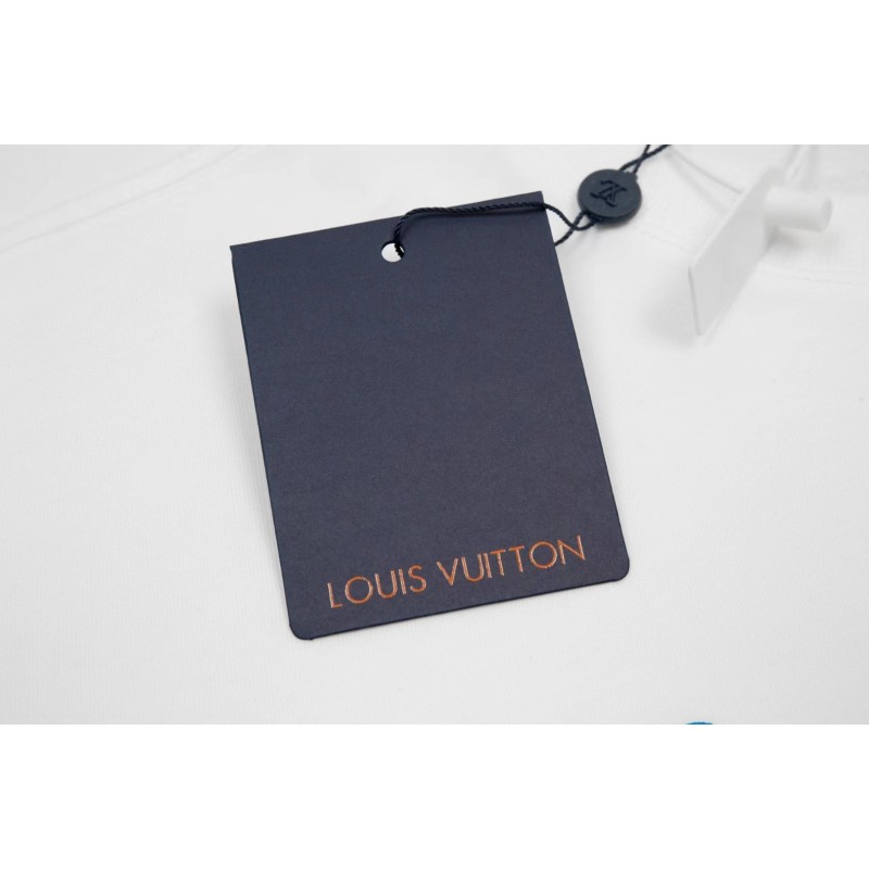 LV T-Shirt  203213