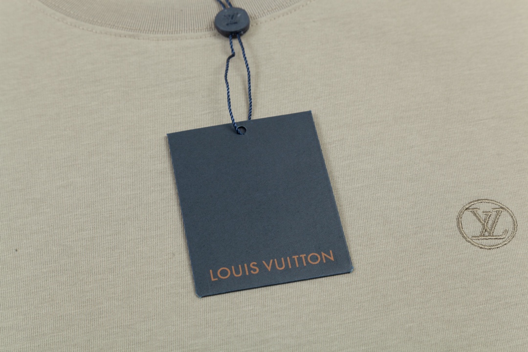 LV T-Shirt  203995
