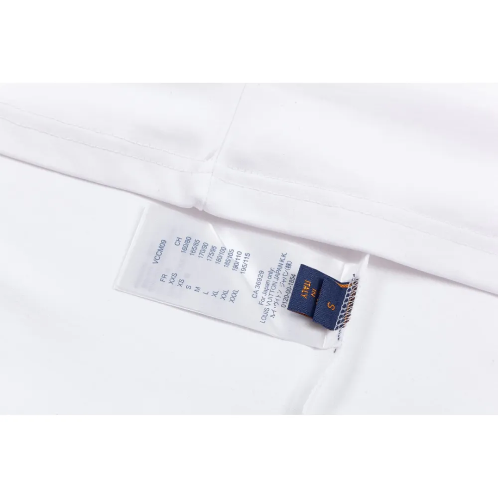 LV T-Shirt  203997