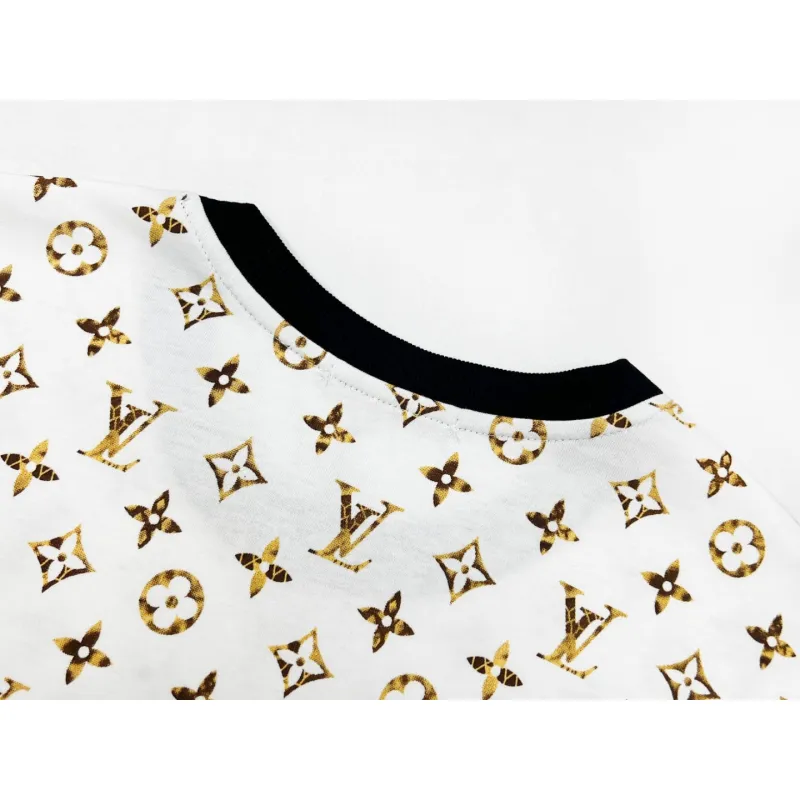 LV T-Shirt  204347