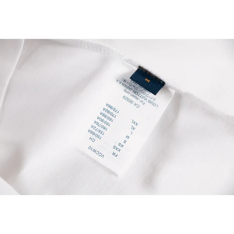 LV T-Shirt  204747