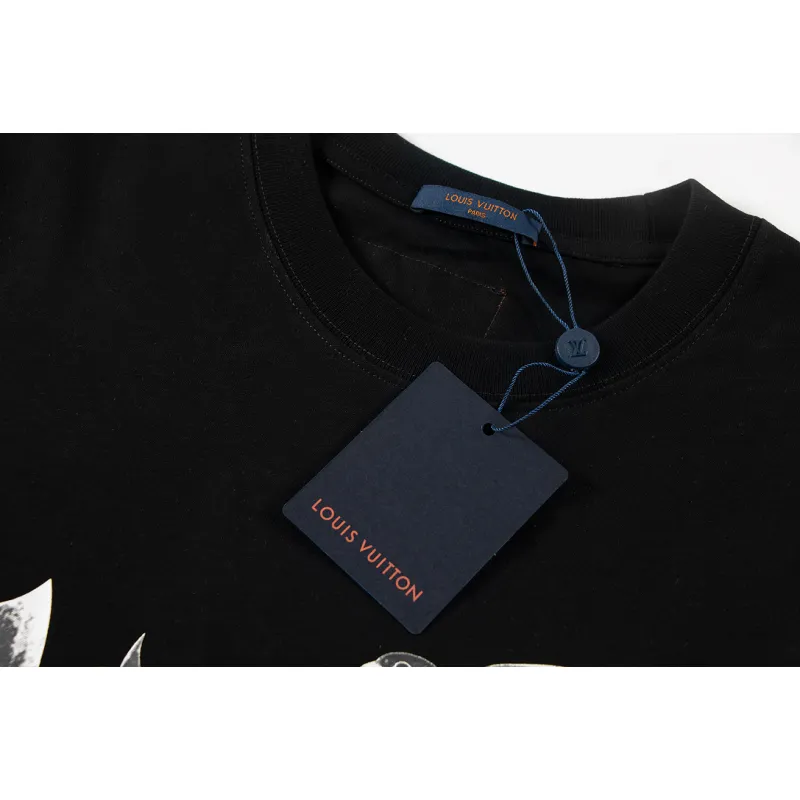 LV T-Shirt  204748