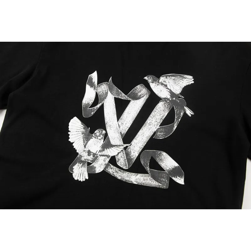 LV T-Shirt  204748