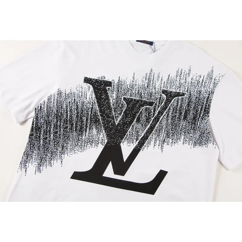 LV T-Shirt  204750