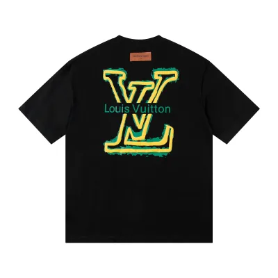 LV T-Shirt  204751 02