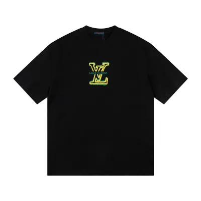 LV T-Shirt  204751 01