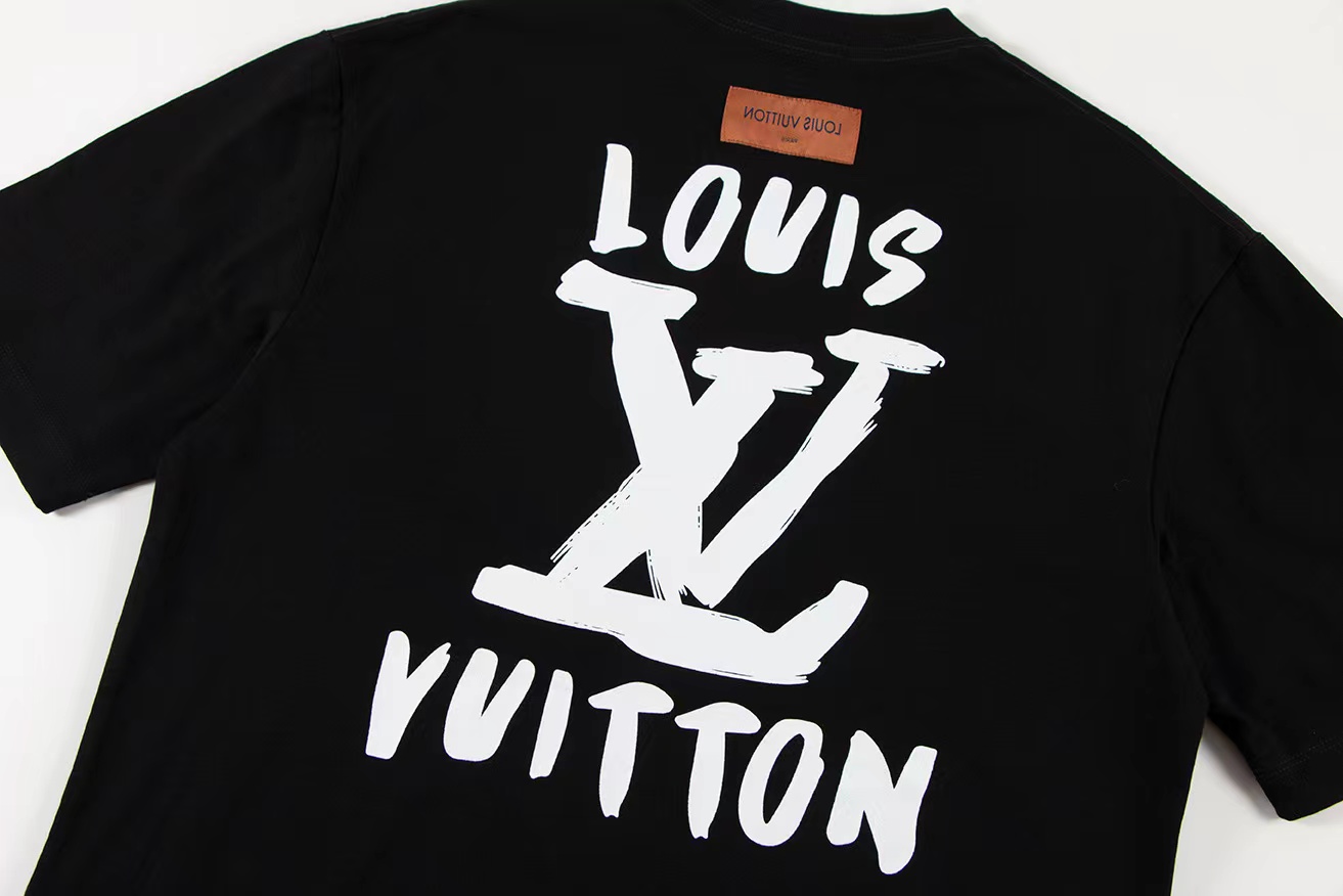 LV T-Shirt  204753