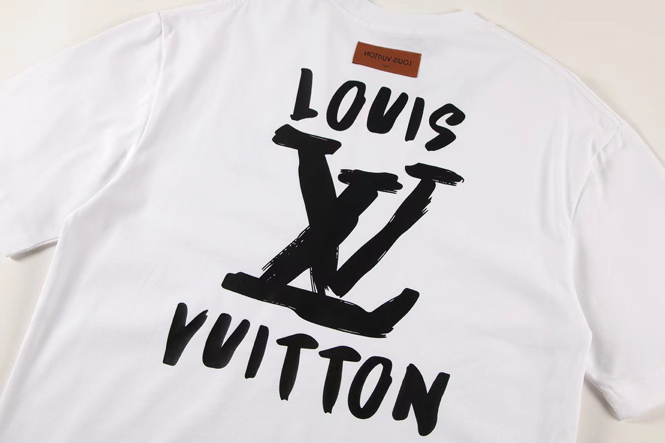 LV T-Shirt  204754