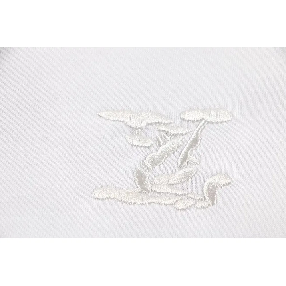 LV T-Shirt  204756