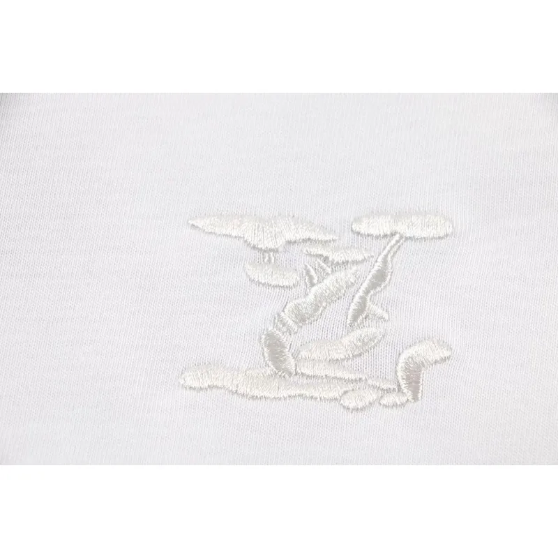 LV T-Shirt  204756