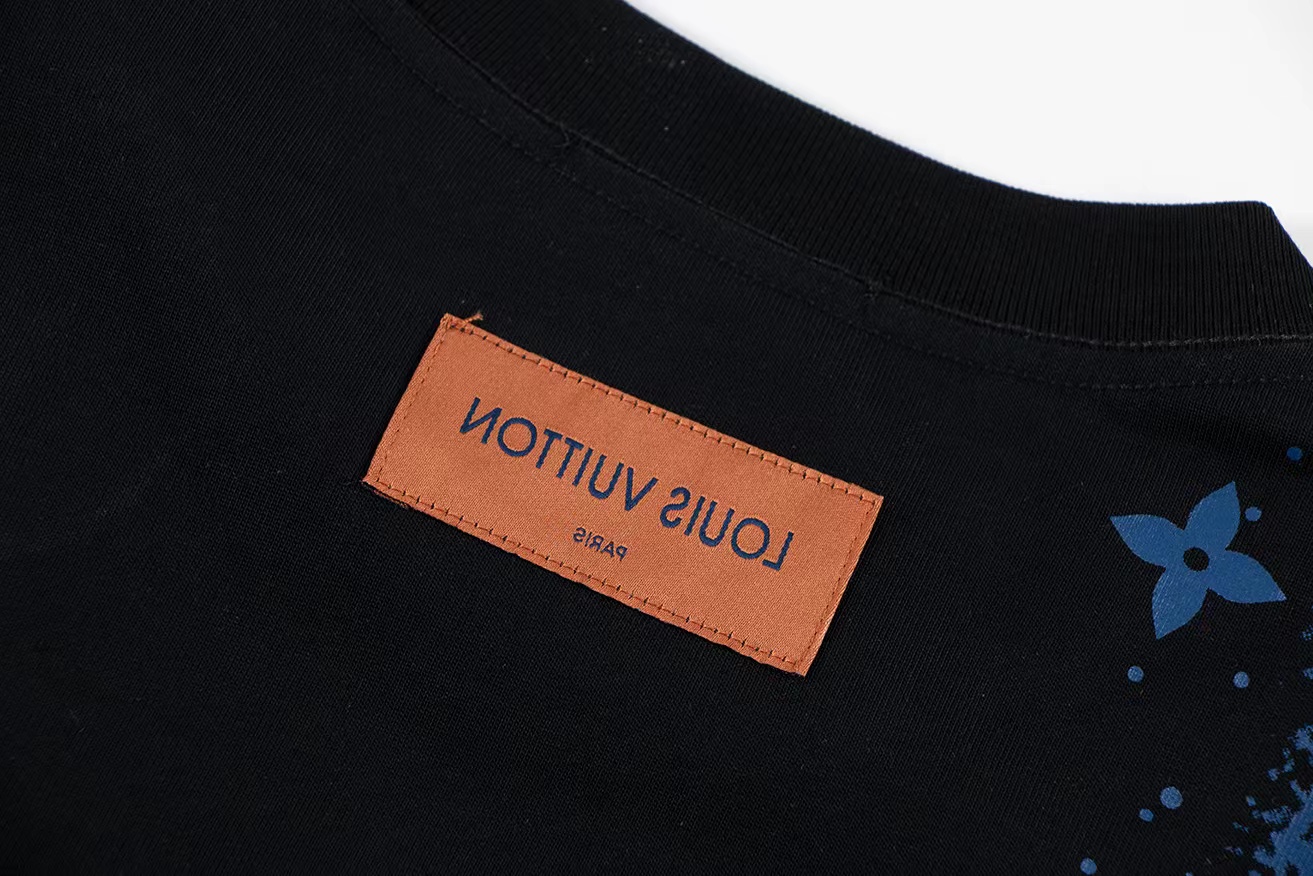 LV T-Shirt  204757