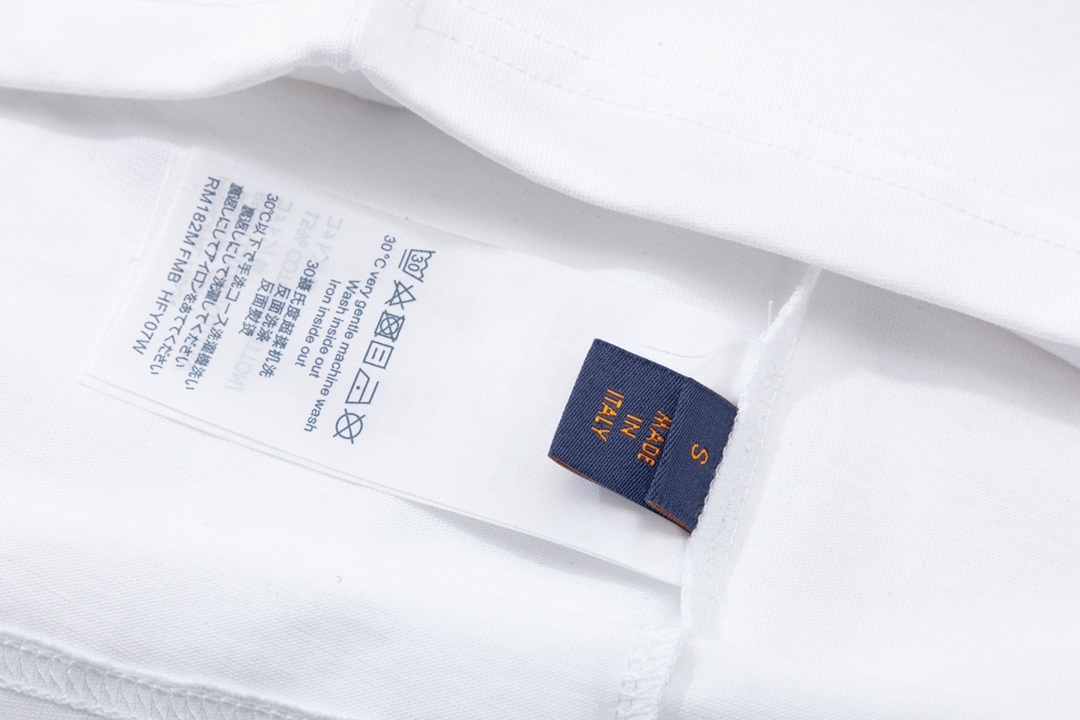 LV T-Shirt  204849