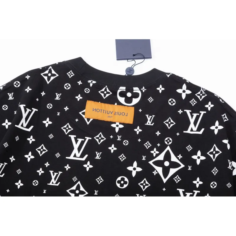 LV T-Shirt  204855