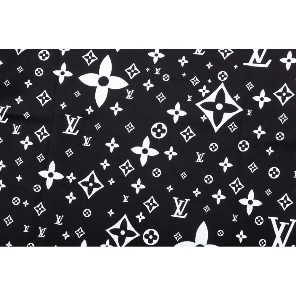 LV T-Shirt  204855