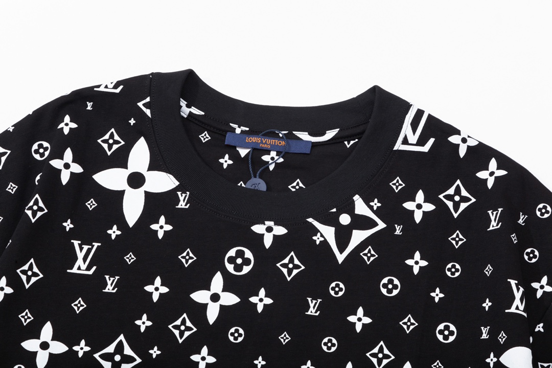 LV T-Shirt  204855