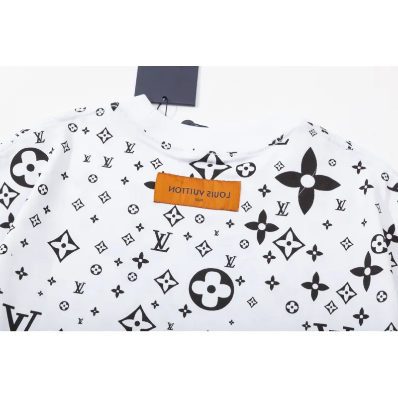 LV T-Shirt  204858