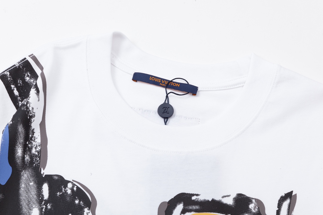 LV T-Shirt  204915