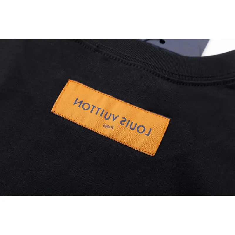 LV T-Shirt  204917