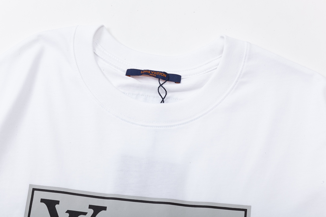 LV T-Shirt  204919